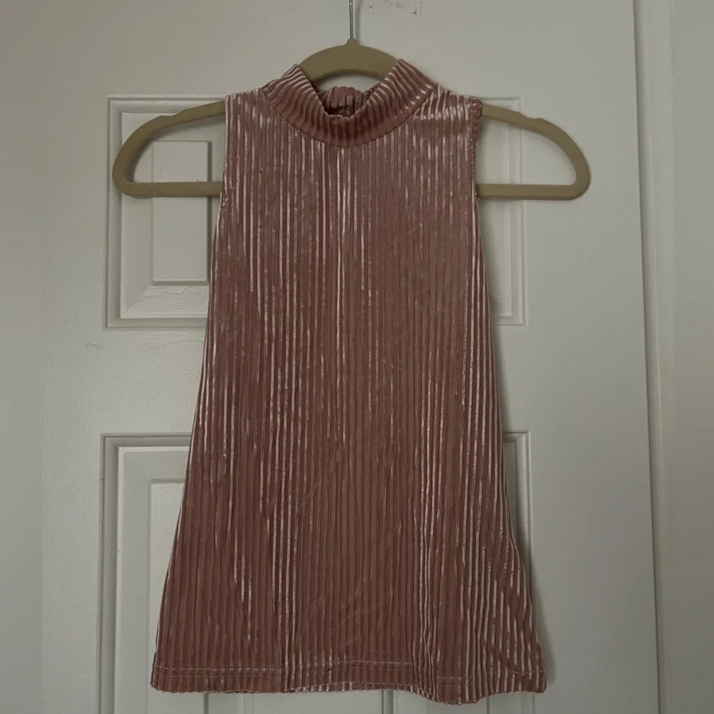Shein Top - Picture 4 of 8
